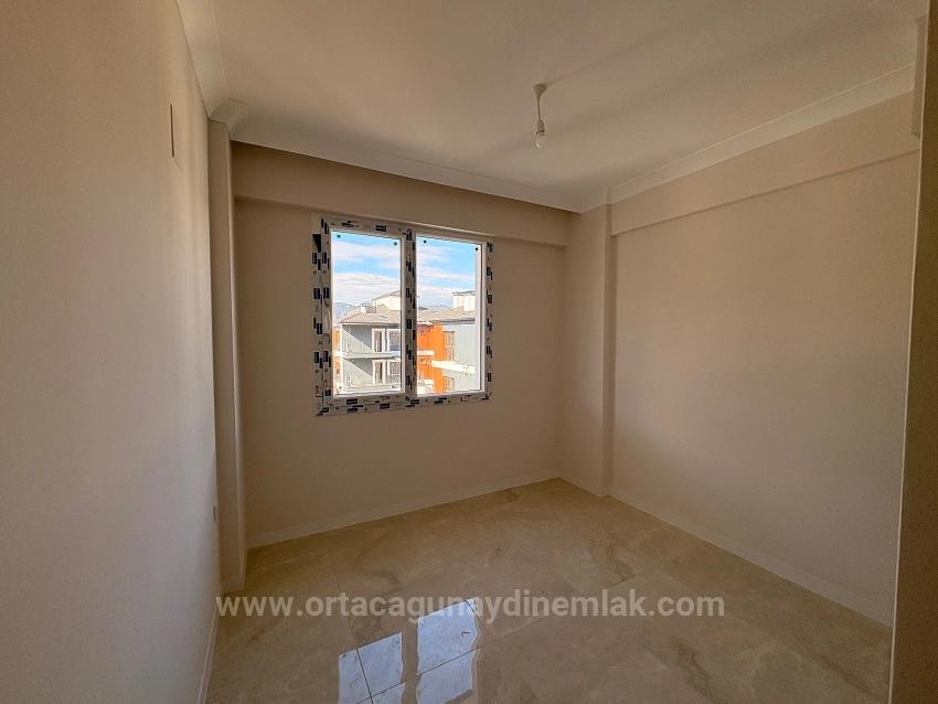 2+1-Zimmer-Wohnung Mit Pool Im Viertel Bahçelievler, Ortaca Zu Vermieten