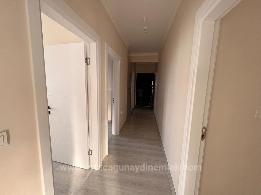 3+1-Zimmer-Wohnung Mit Eigenem Bad In Ortaca Karaburun Zu Vermieten.