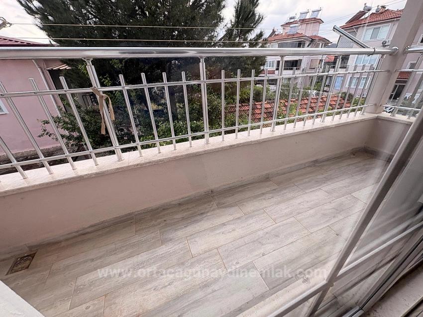 2+1-Zimmer-Wohnung Mit Eigenem Bad Im Stadtteil Ortaca Cumhuriyet Zu Vermieten.