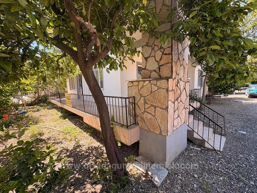 Freistehende 2+1-Zimmer-Wohnung Mit Geschlossener Küche In Ortaca Ekşiliyurt Zu Vermieten.