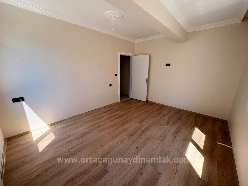 1+1-Apartment Zu Vermieten, 60 M2, Ortaca Karaburun Viertel.