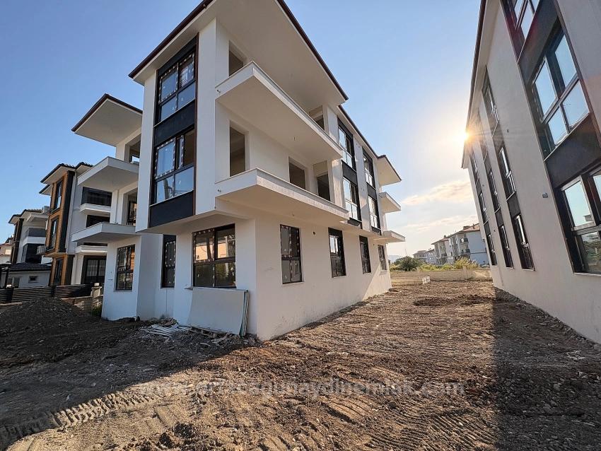 Brandneue 1+1-Wohnung Mit Pool Im Stadtteil Ortaca Çaylı Zu Verkaufen.