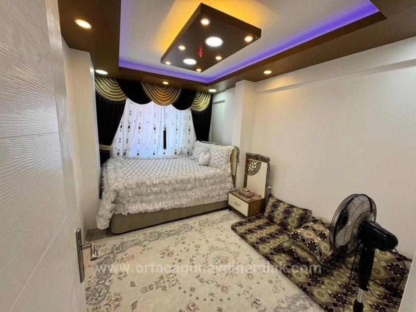 3+1-Zimmer-Apartment Mit Eigenem Bad Am Boulevard Im Stadtteil Karaburun, Ortaca.