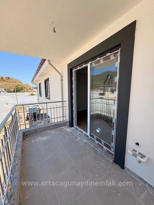 Großzügige 1+1-Wohnung Zum Verkauf Im Stadtteil Ortaca Karaburun.