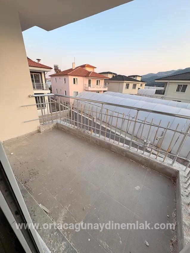 Großzügige 1+1-wohnung Zum Verkauf Im Stadtteil Ortaca Karaburun.