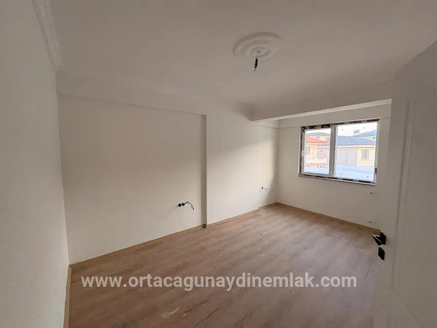 Großzügige 1+1-wohnung Zum Verkauf Im Stadtteil Ortaca Karaburun.