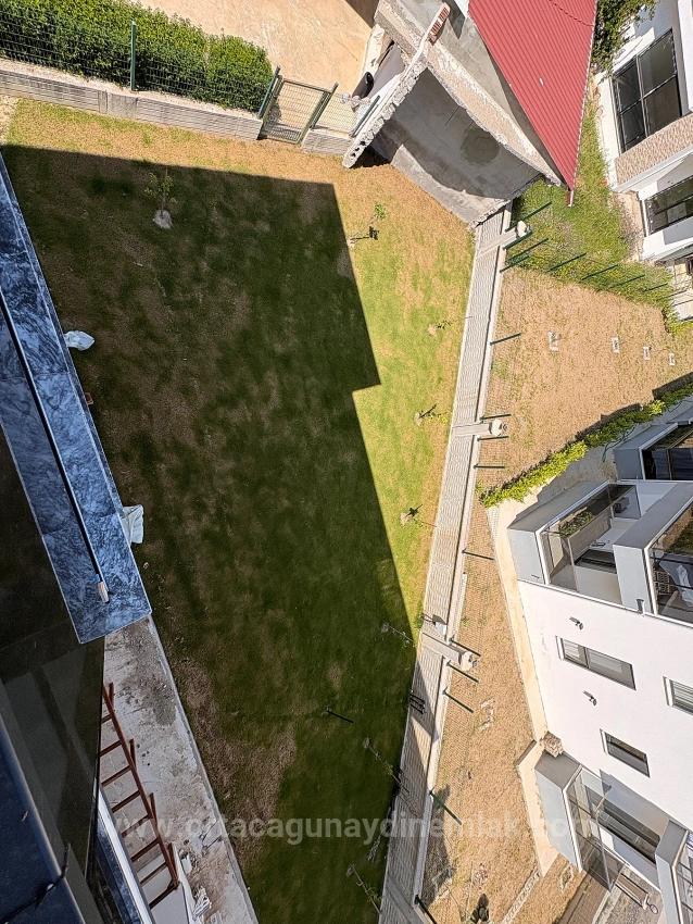 2+1 Brandneue Wohnung Zur Miete Im Viertel Ortaca Çaylı.