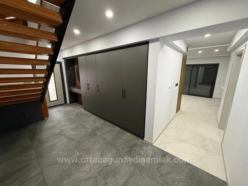 Luxuriöse Triplex-Villa Mit Privatem Pool, 6+1 Zimmern, Zu Verkaufen Im Viertel Ortaca Çaylı.