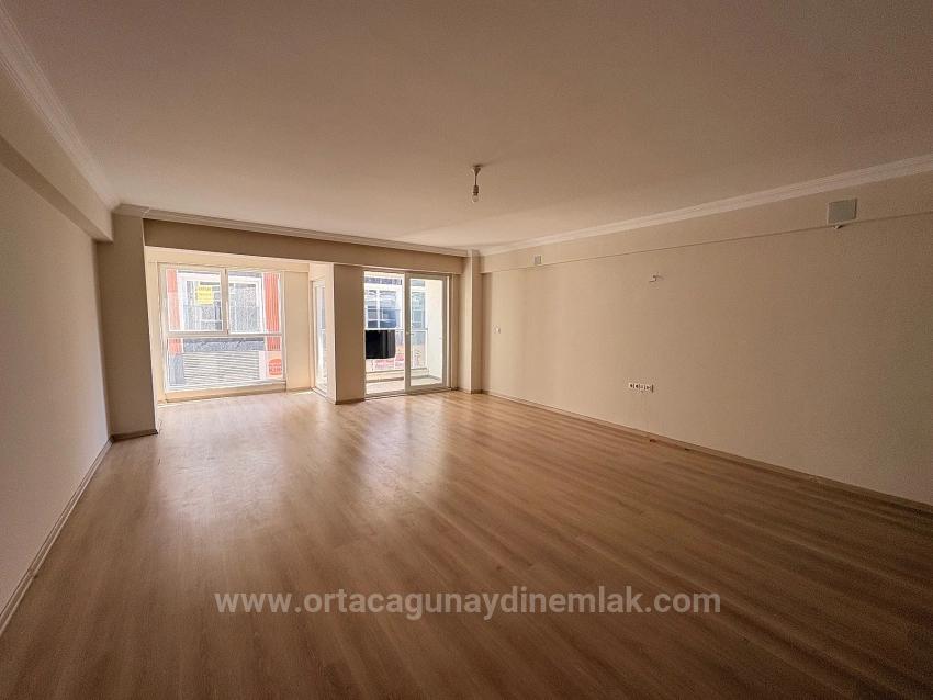 Großzügige 2+1-Zimmer-Wohnung Mit Eigenem Bad In Beşköprü, Ortaca, Zu Vermieten.