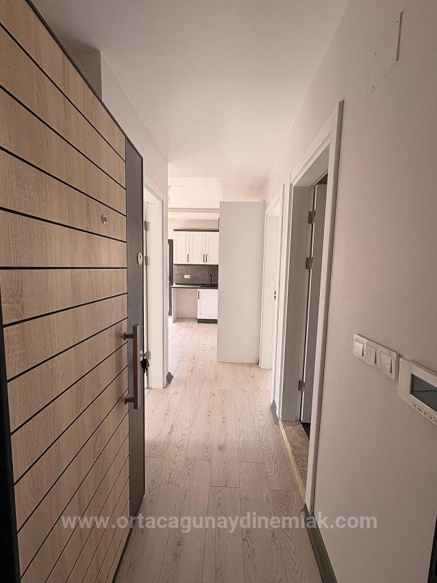 2+1-Zimmer-Wohnung Im Mittleren Stockwerk Zur Miete Im Stadtteil Ortaca Karaburun.