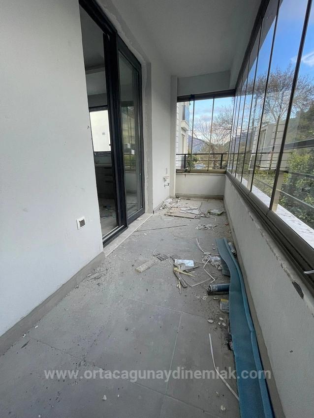 Neue 1+1 Wohnung Zum Verkauf In Ortaca Çaylı Mit Siedlung