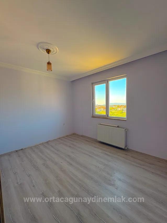 Ortaca Cumhuriyet Viertel Mit-Zentralheizung 3+1 Mietwohnung
