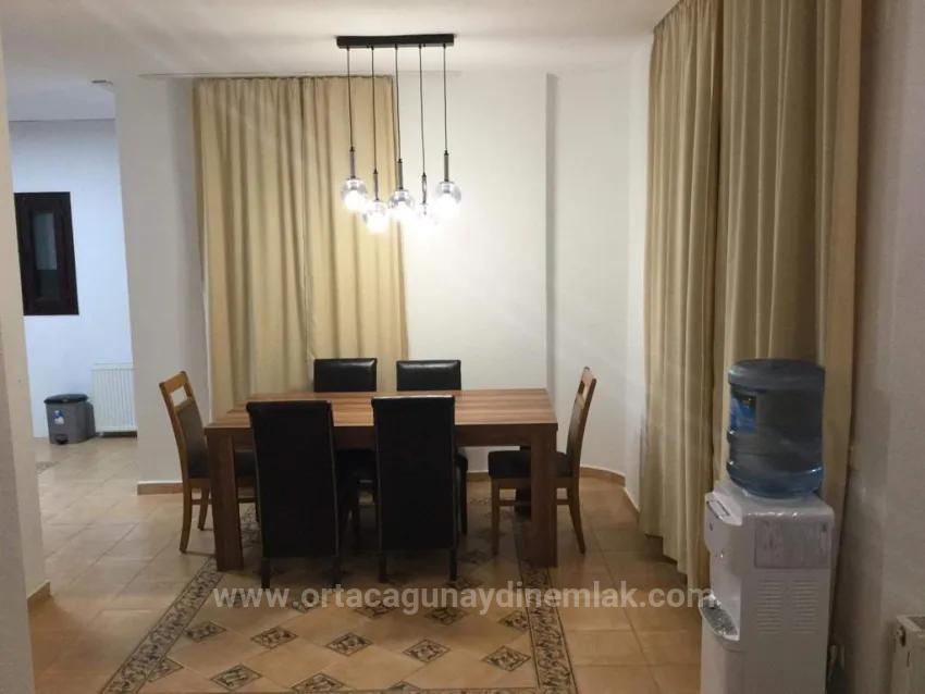 Dalyan Gülpınar Mah. 4+1 Vollständig Abgegrenztes Haus Mit Pool Zum Verkauf Stehende Villa