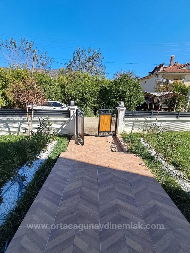 1+1 Neue Wohnung Zum Verkauf In Ortaca Çaylı Mit Pool