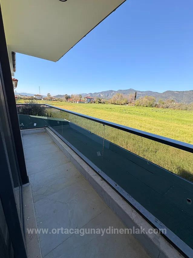 Ortaca Arıkbaşı Da Verkauf 4+1 Doppelhaushälfte Villa - Freistehende Villa | Vorne Freiraum