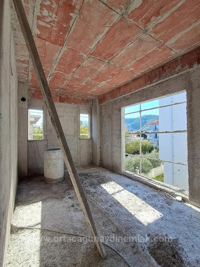 Luxuriöse 1+1-Wohnung Mit Pool In Ortaca Karaburun Zu Verkaufen