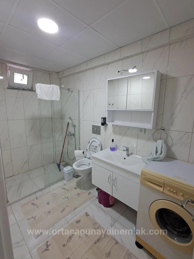 Möblierte 1+1-Zimmer-Wohnung In Der Straße Zu Verkaufen Von Günaydın Real Estate