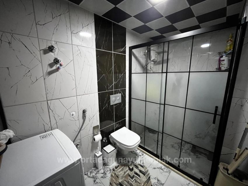 2+1-Zimmer-Wohnung Mit Geschlossener Küche In Der Straße Zu Verkaufen Von Günaydın Real Estate