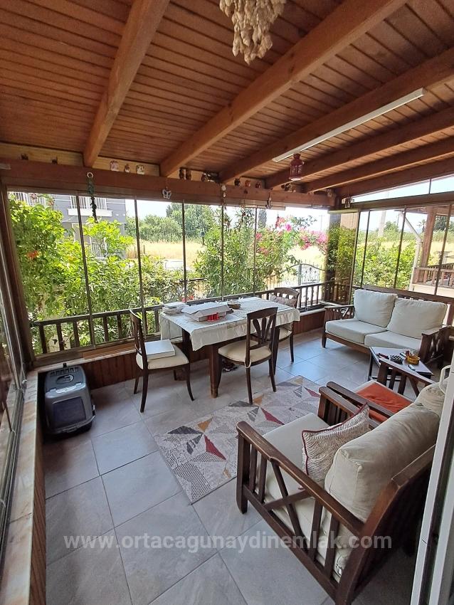 2+1-Apartment Mit Separatem Eingang In Bahçelievler Zu Verkaufen Von Günaydın Real Estate.