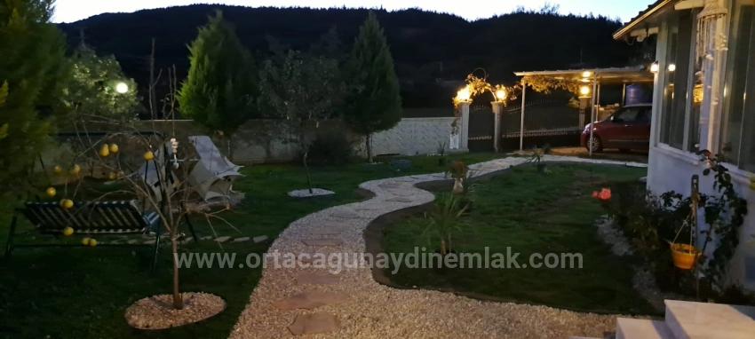 Günaydın Real Estate Bietet Eine Individuell Gestaltete, Voll Möblierte Villa Mit 3+1 Schlafzimmern Zum Verkauf In Kızılyaka, Ula An.