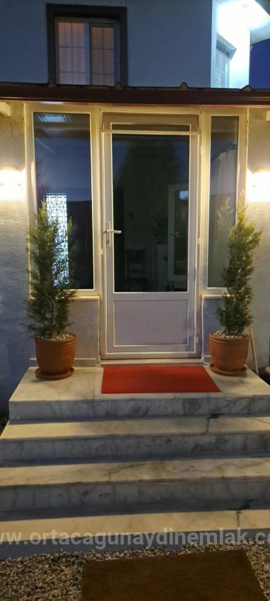 Günaydın Real Estate Bietet Eine Individuell Gestaltete, Voll Möblierte Villa Mit 3+1 Schlafzimmern Zum Verkauf In Kızılyaka, Ula An.