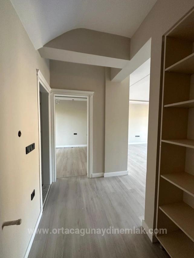 Günaydın Real Estate Bietet Eine Luxuriöse Duplex-Villa (4+1 Zimmer) In Yerbelen Zum Verkauf An.