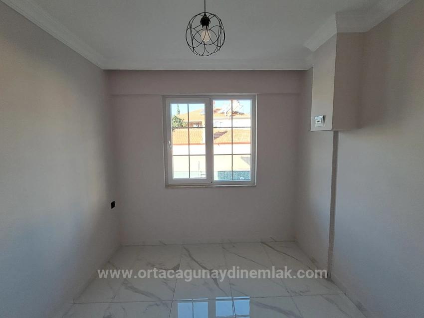 In Cumhuriyet Steht Eine 2+1-Wohnung Mit Separatem Eingang Und Pool Zum Verkauf, Angeboten Von Günaydın Real Estate.