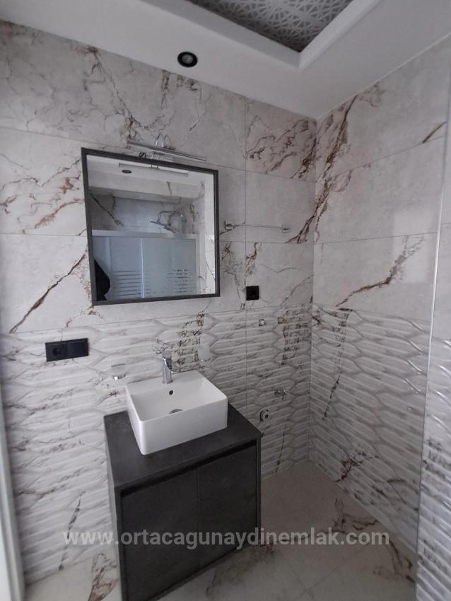 In Cumhuriyet Steht Eine 2+1-Wohnung Mit Separatem Eingang Und Pool Zum Verkauf, Angeboten Von Günaydın Real Estate.