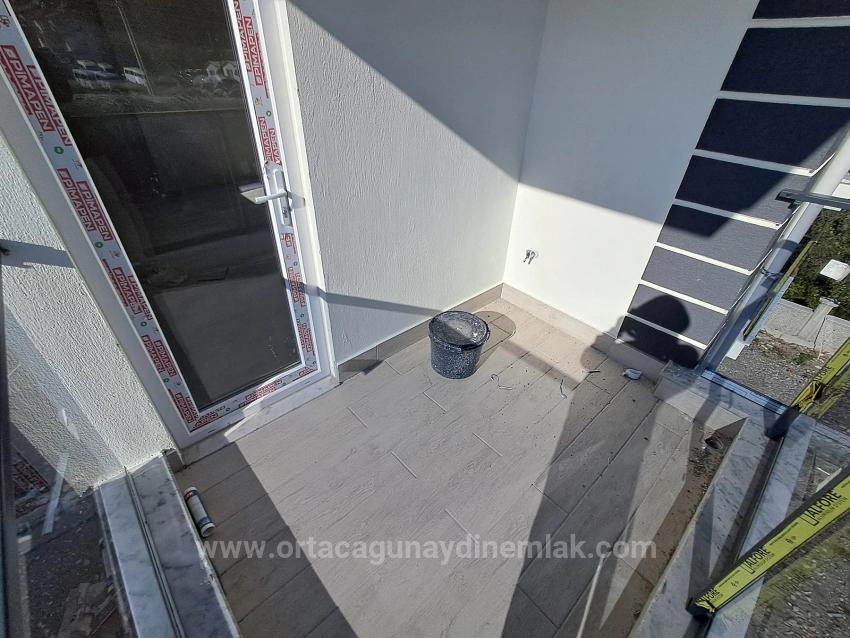 Günaydın Real Estate Bietet Eine 2+1-Wohnung Mit Pool Im Viertel Atatürk Zum Verkauf An.