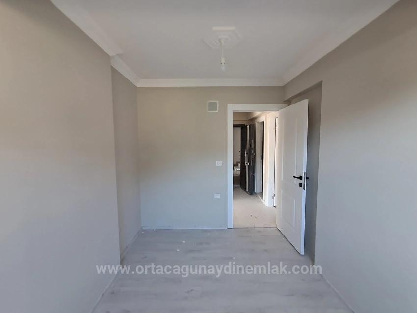 Günaydın Real Estate Bietet Eine 2+1-Wohnung Mit Pool Im Viertel Atatürk Zum Verkauf An.