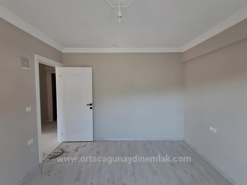 Günaydın Real Estate Bietet Eine 2+1-Wohnung Mit Pool Im Viertel Atatürk Zum Verkauf An.