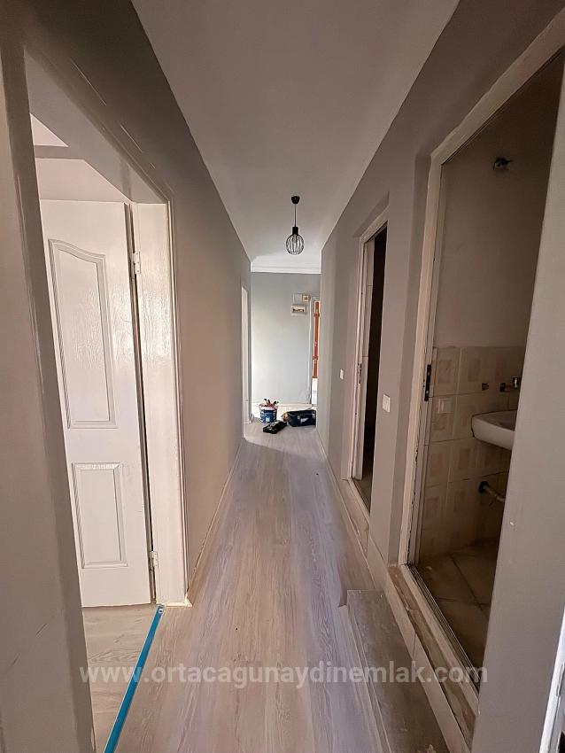 2+1-Zimmer-Wohnung Mit Geschlossener Küche Und Terrasse Im Viertel Terzialiler, Ortaca, Muğla Zu Verkaufen.