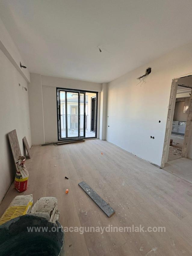 Geräumige 3+1-Wohnung Zum Verkauf Im Stadtteil Karaburun, Ortaca, Muğla.