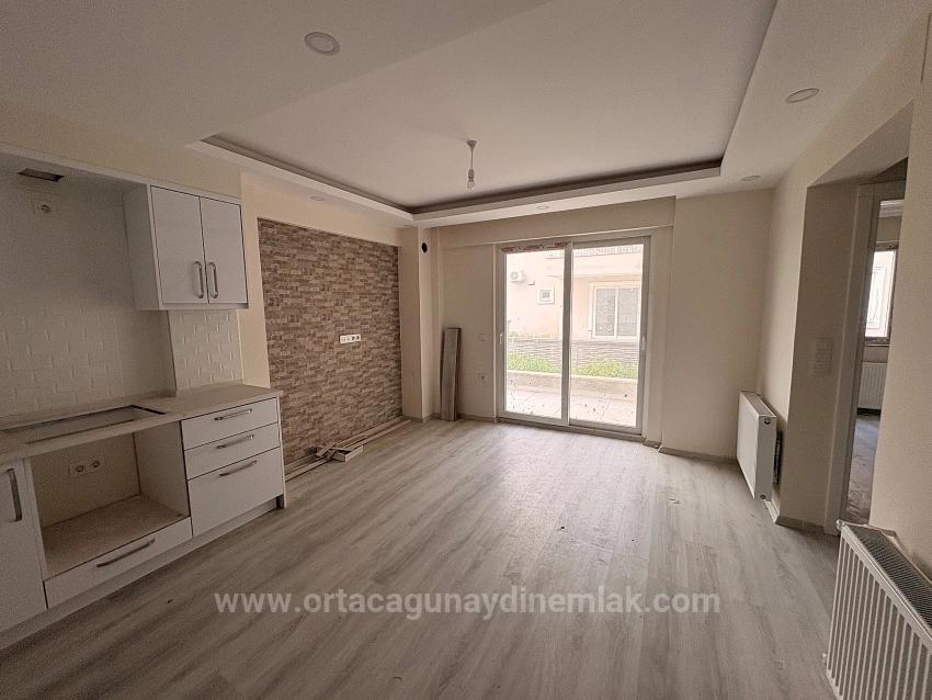 1+1-Zimmer Appartement Zu Verkaufen in Cumhuriyet Bz. Ortaca - 60 m²