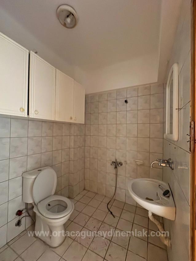 2+1 Wohnung Mit Geschlossener Küche Zum Verkauf Im Stadtteil Karaçalı, Dalaman, Muğla.