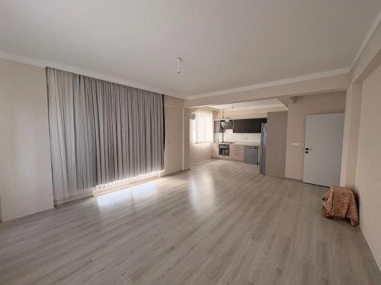 3+1-Zimmer-Wohnung Mit Eigenem Bad In Ortaca Karaburun Zu Vermieten.