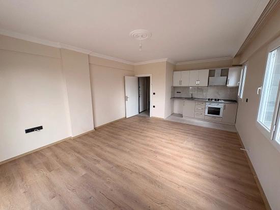 1+1-Apartment Zu Vermieten, 60 M2, Ortaca Karaburun Viertel.