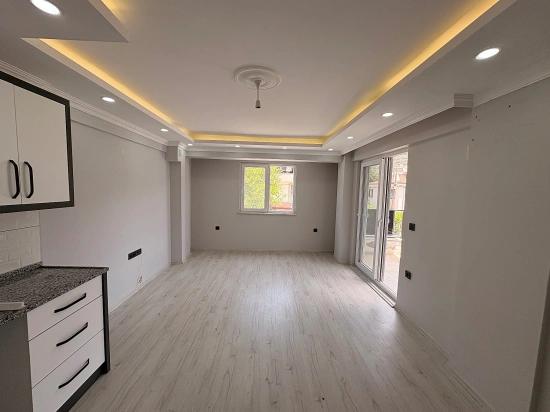 Geräumige 2+1-Zimmer-Wohnung Im Mittleren Stockwerk Im Viertel Terzialiler, Ortaca.