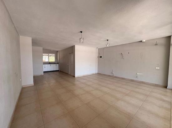 110 M2 Großes Geschäft Zur Miete Im Stadtteil Ortaca Ekşiliyurt, Dalyan Road.
