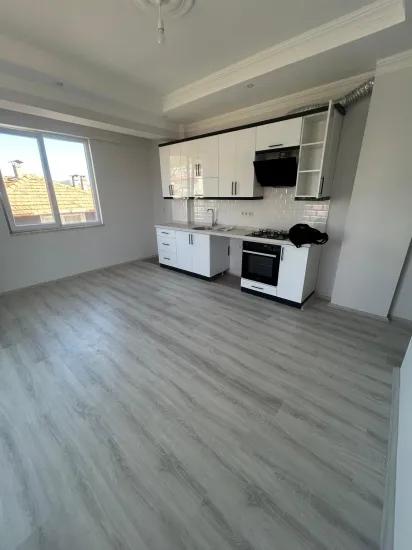 Großzügige 1+1-Wohnung Zum Verkauf Im Ortaca Terzirailer Viertel.