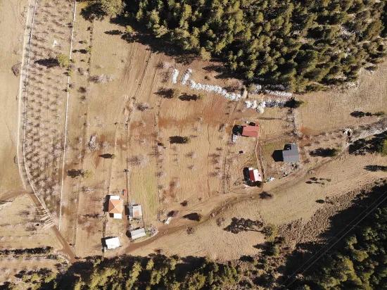 In Der Köyceğiz Çövenli Yayla Gibt Es Ein 1.100 M² Großes Grundstück Zum Verkauf