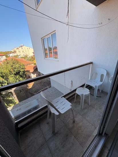 In Dalaman Altıntas möbliert 1+1 Mietwohnung, Service-strecke