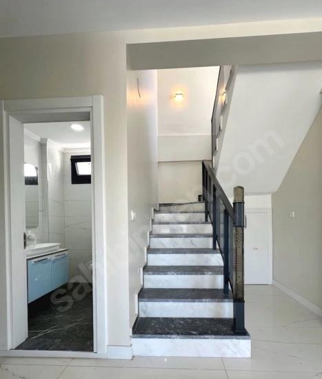 2+1 Villa Mit Fußbodenheizung In Beyoba, Köyceğiz Zu Verkaufen