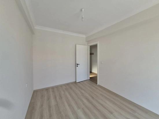 Unmöblierte/Möblierte 1+1-Wohnung In Bahçelievler Zu Verkaufen Von Günaydın Real Estate