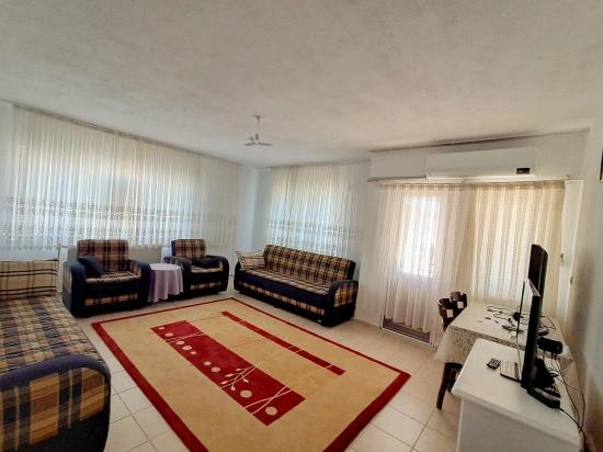 2+1-Zimmer-Wohnung Mit Geschlossener Küche Im Viertel Bahçelievler, Ortaca Zu Verkaufen