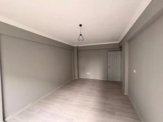 2+1-Zimmer-Wohnung Mit Geschlossener Küche Im Stadtteil Ortaca Terzialiler Zu Verkaufen.