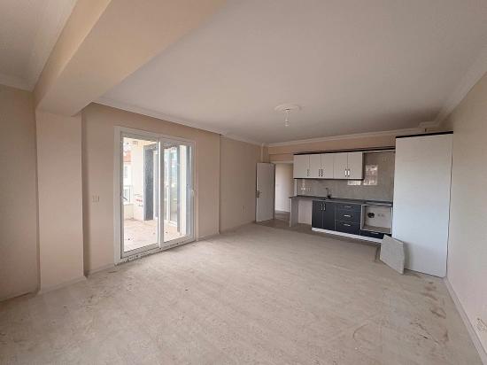 Geräumige 2+1-Wohnung Zum Verkauf Im Stadtteil Karaburun, Ortaca, Muğla.