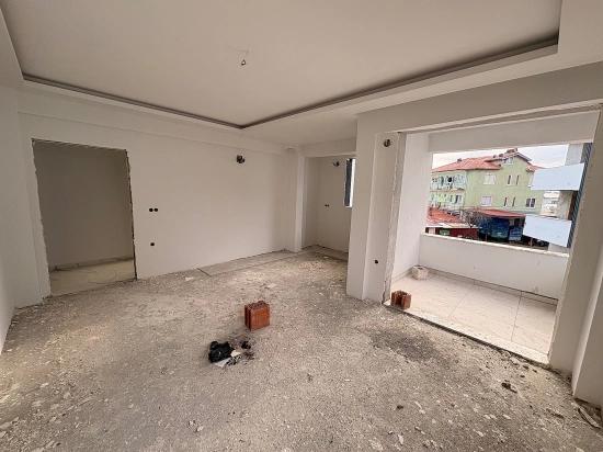 Geräumige 2+1-Wohnung Zum Verkauf Im Stadtteil Karaburun, Ortaca, Muğla.