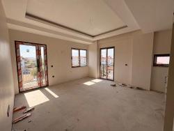 1+1-Zimmer-Wohnung Mit Großem Pool Im Stadtteil Karaburun, Ortaca, Muğla Zu Verkaufen