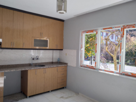 Wohnung Zu Vermieten 2 1 Geschlossene Küche In Ortaca Çaylı Nachbarschaft.